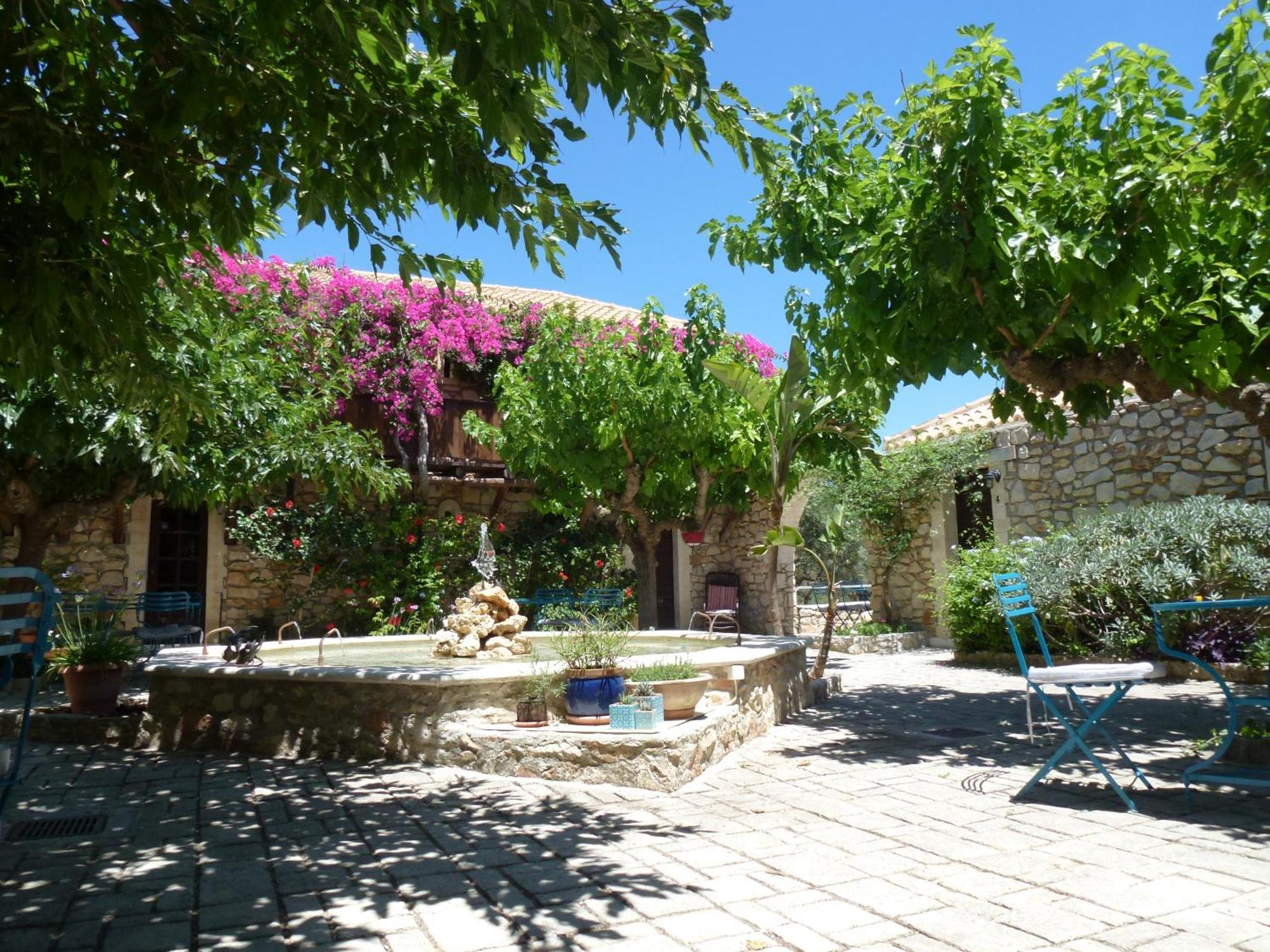 Tsivouli Accommodation Lithakia  Exterior photo